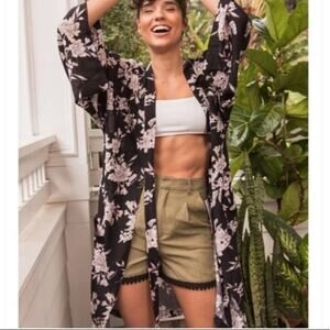 Spiritual Gangster Black/Lavender/Silver Floral Maya Kimono Size OS NWOT